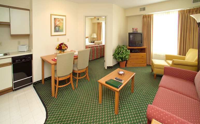 Homewood Suites By Hilton Columbus-Хиллиард Экстерьер фото
